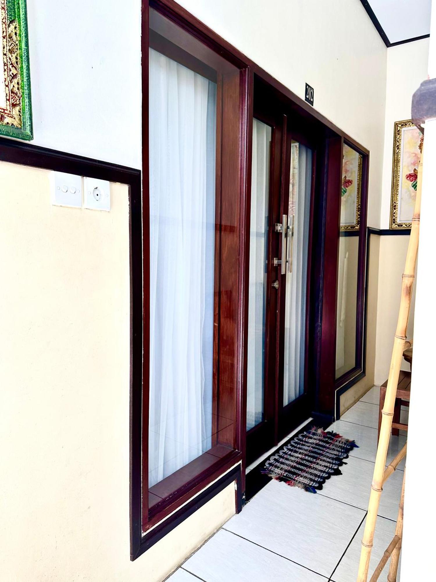 Bali Laksita Homestay ชังกู ภายนอก รูปภาพ